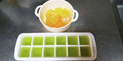 水出し抹茶玄米茶氷とレモンティー氷の写真