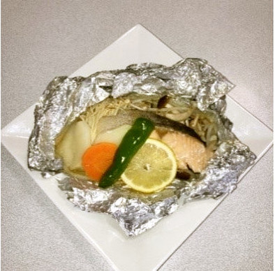 鮭のレモンバター蒸しの写真