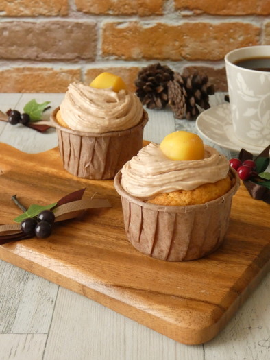 ホケミカップケーキのモンブランの写真