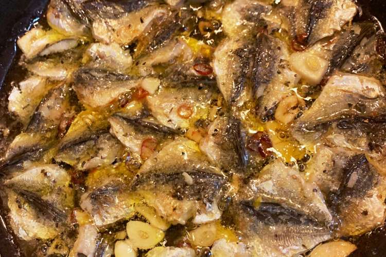アジのアヒージョ 鯵のオイルサーディン レシピ 作り方 By Lirikithen クックパッド 簡単おいしいみんなのレシピが375万品