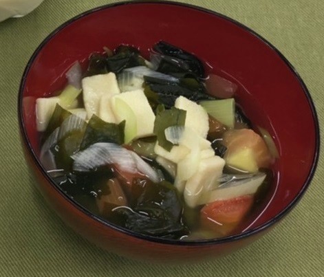 高野豆腐とトマトのスープの画像