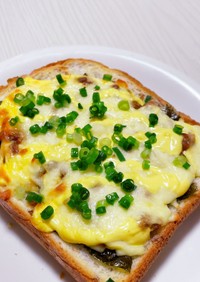 納豆・海苔・チーズトースト