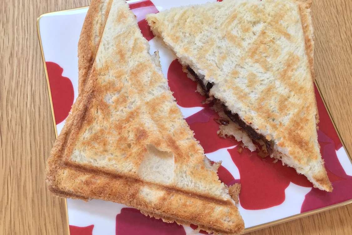 あんずジャム チョコのホットサンド レシピ 作り方 By コロナで料理始めた人 クックパッド 簡単おいしいみんなのレシピが379万品