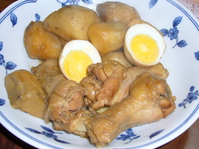 ☆鶏手羽と里芋の簡単煮物☆