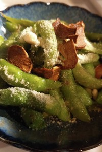 【つまみ】枝豆のガーリック炒め