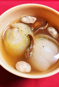 圧力鍋で札幌黄の丸ごと玉ねぎスープ