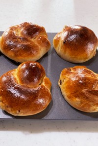 ぶどうパン（黒糖使用）