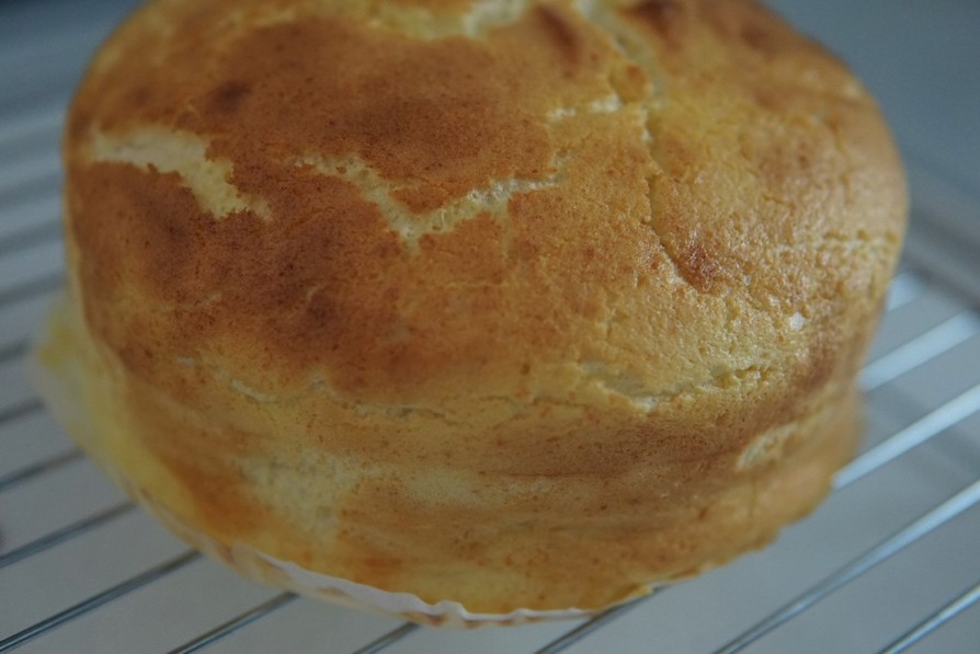 米粉のスフレパルメザンチーズケーキの画像