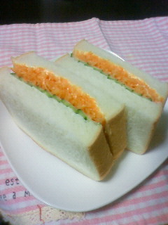 あのCMみたい!にんじんのサンドイッチ