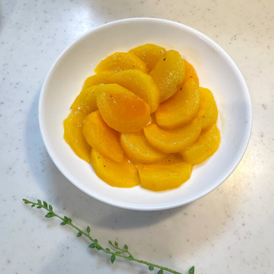 桃の食感をもつ柿のコンポートの作り方の写真