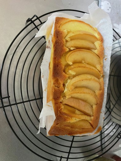 りんごのケーキの写真
