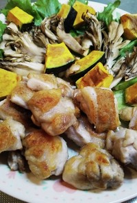 米粉でカリカリチキンと焼き野菜サラダ♪