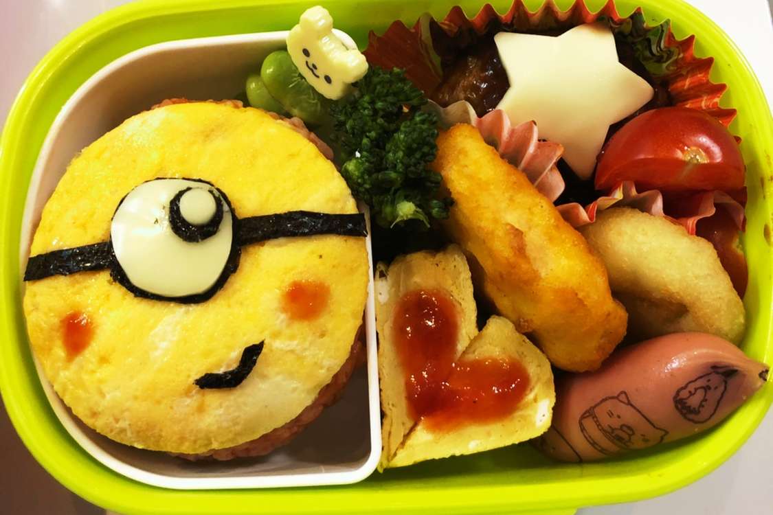 簡単キャラ弁 ミニオン弁当 レシピ 作り方 By 四葉のクローバー クックパッド 簡単おいしいみんなのレシピが379万品
