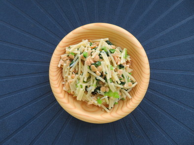 【鉄分アップ離乳食】納豆と小松菜のパスタの写真