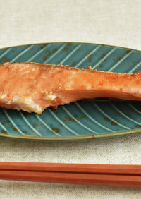 鮭のしょうゆ麹焼き