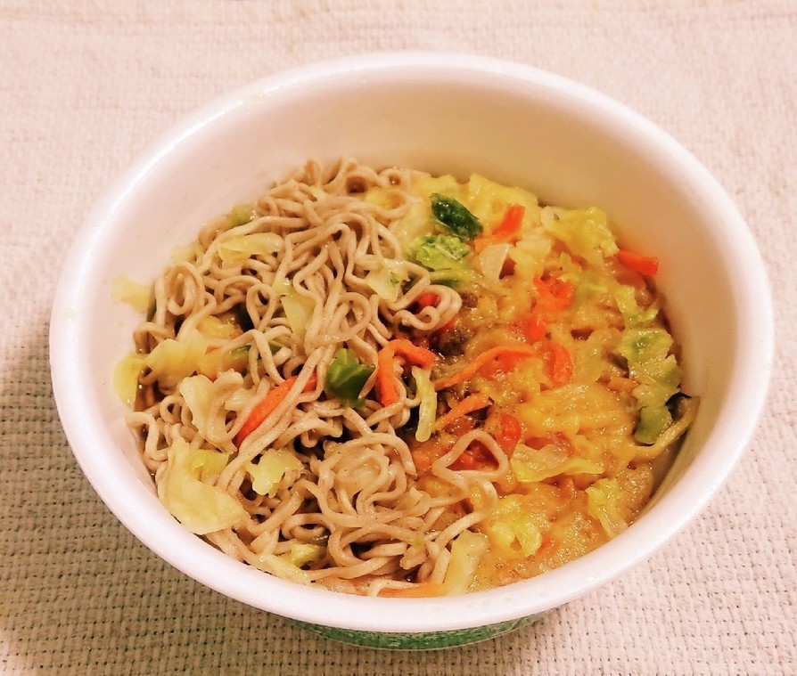 “カップ 天ぷらそば乾燥野菜入り”の画像