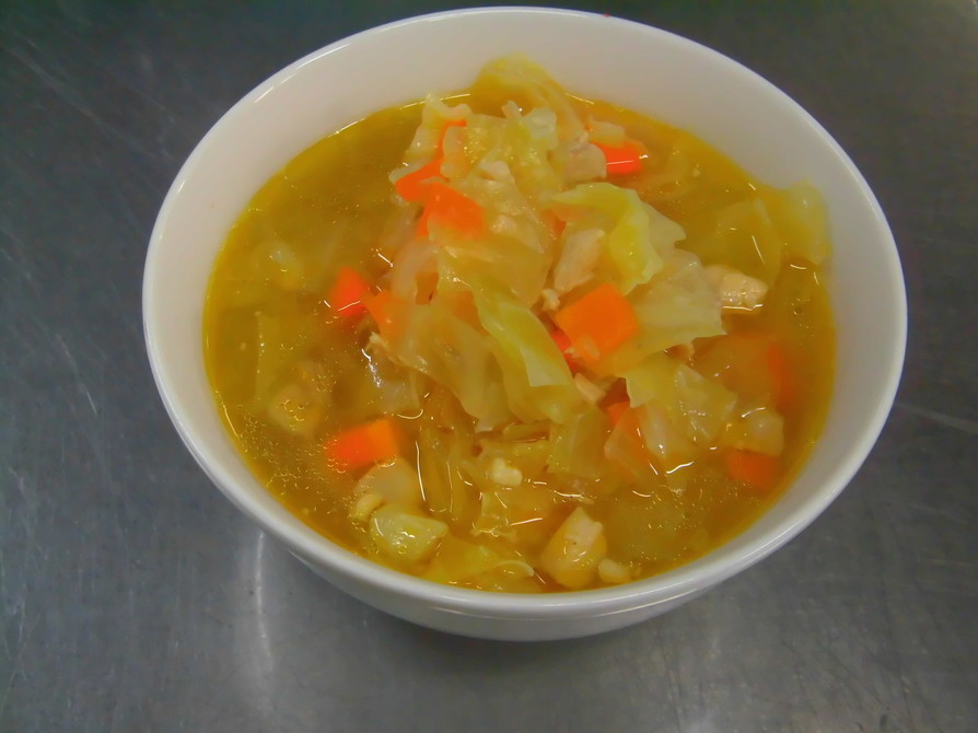 保育園の野菜スープの画像