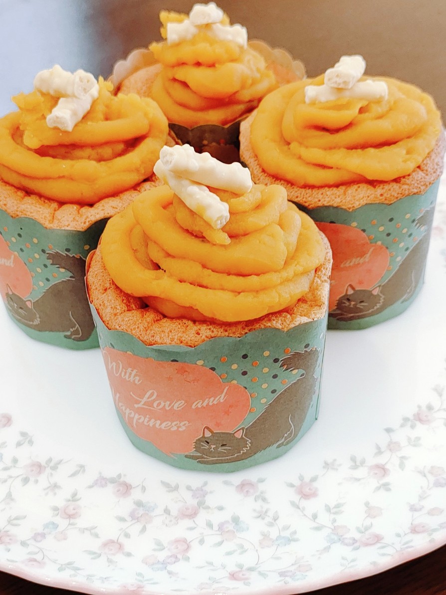 かぼちゃときな粉のカップシフォンケーキの画像