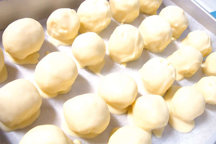 簡単チーズホワイト生チョコトリュフ レシピ 作り方 By Yuca S クックパッド 簡単おいしいみんなのレシピが352万品