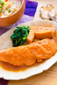 甘めの味付け♩鮭と厚揚げの味噌煮