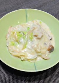 米粉で作る　白菜とキノコのクリーム煮