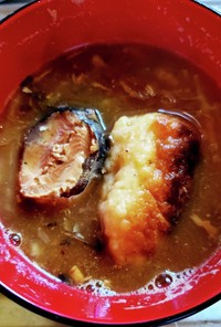 【スープ食】サバ缶とはんぺん団子の味噌汁