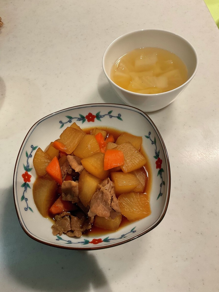大根の煮物、中華スープの画像