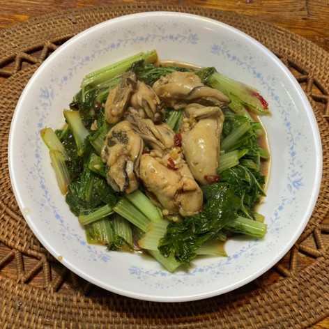 山東菜と牡蠣の炒め煮