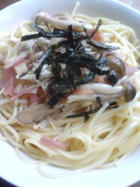 きのことベーコンの和風スパゲティ