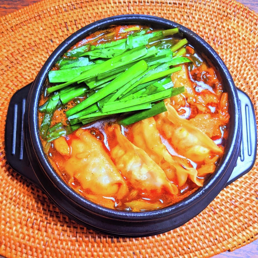 餃子のスタミナキムチ鍋の画像