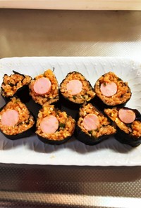魚肉ソーセージのケチャップご飯海苔巻