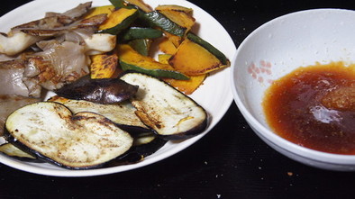 素焼き　蒸し焼き　ヒラタケ　野菜の写真