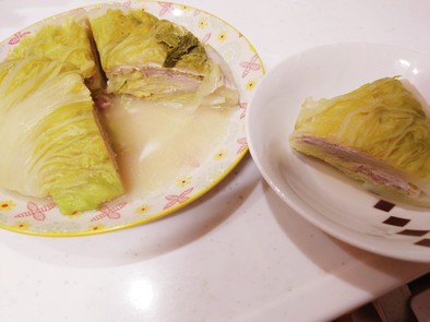レンジで白菜と豚肉のドーム型ミルフィーユの写真