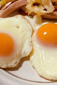 卵1個で2個分気分の目玉焼き