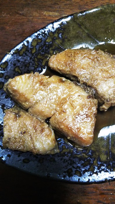 ワラサ の 生姜・ニンニク醤油 焼きの写真