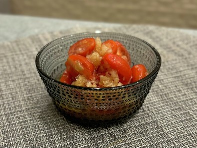 さっぱり！トマトの黒酢サラダの写真