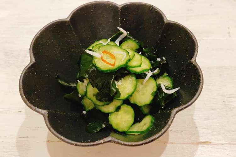 ササっと一品 きゅうりとわかめの酢の物 レシピ 作り方 By M Srainbow クックパッド