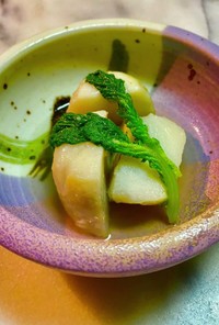 No3110里芋とわさび菜の生姜出汁煮