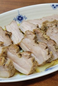 豚バラ肉とキャベツの蒸し焼き