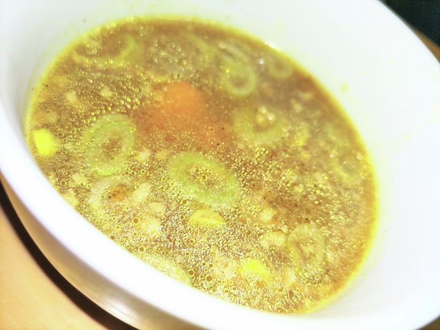肉味噌のカレースープの画像
