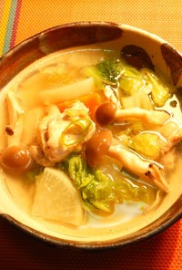 鶏と冬野菜の塩スープ・簡単ぽかぽかワン鍋