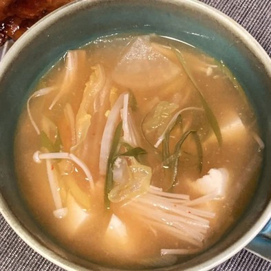 ピリ辛味噌スープの写真