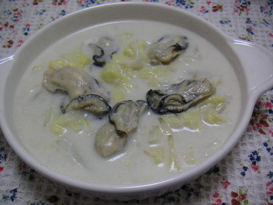 牡蠣と白菜のクリーム煮の画像