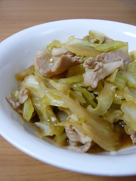 丼にしてもおいしい♪豚キャベツ