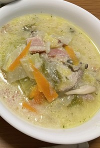 【ホットクック】白菜と鶏のクリームスープ