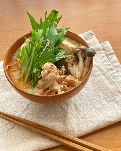 味噌汁感覚鍋＊豚バラと豆腐の胡麻坦々鍋の写真