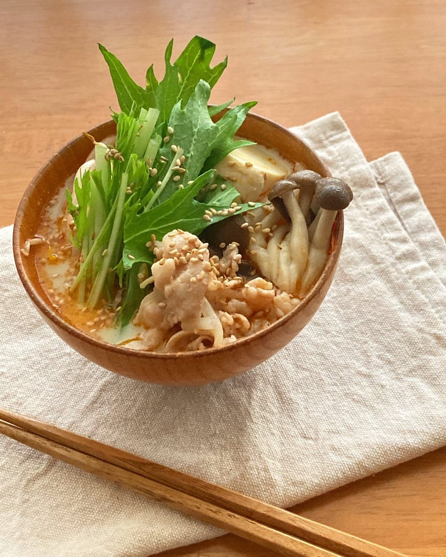 味噌汁感覚鍋＊豚バラと豆腐の胡麻坦々鍋の画像