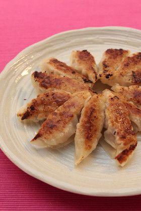 上海的鍋貼儿★ジューシー焼き餃子