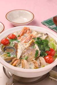 アクアパッツァ風海鮮鍋