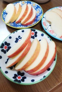 うちのリンゴの切り方